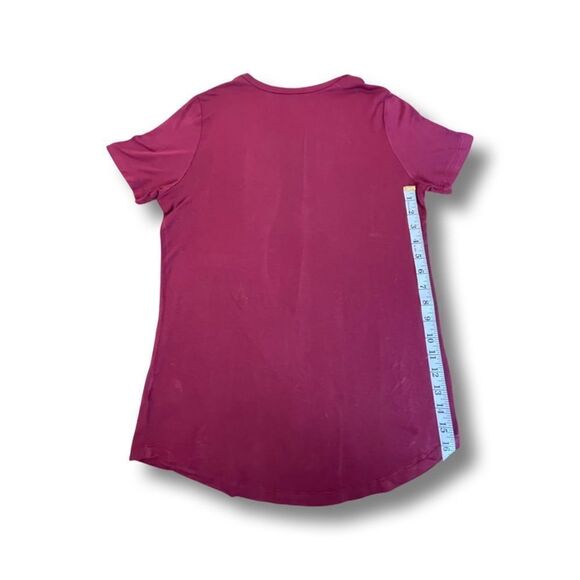 Cleveland Cavaliers New Era Women's T-Shirt Wine - Picture 6 of 8